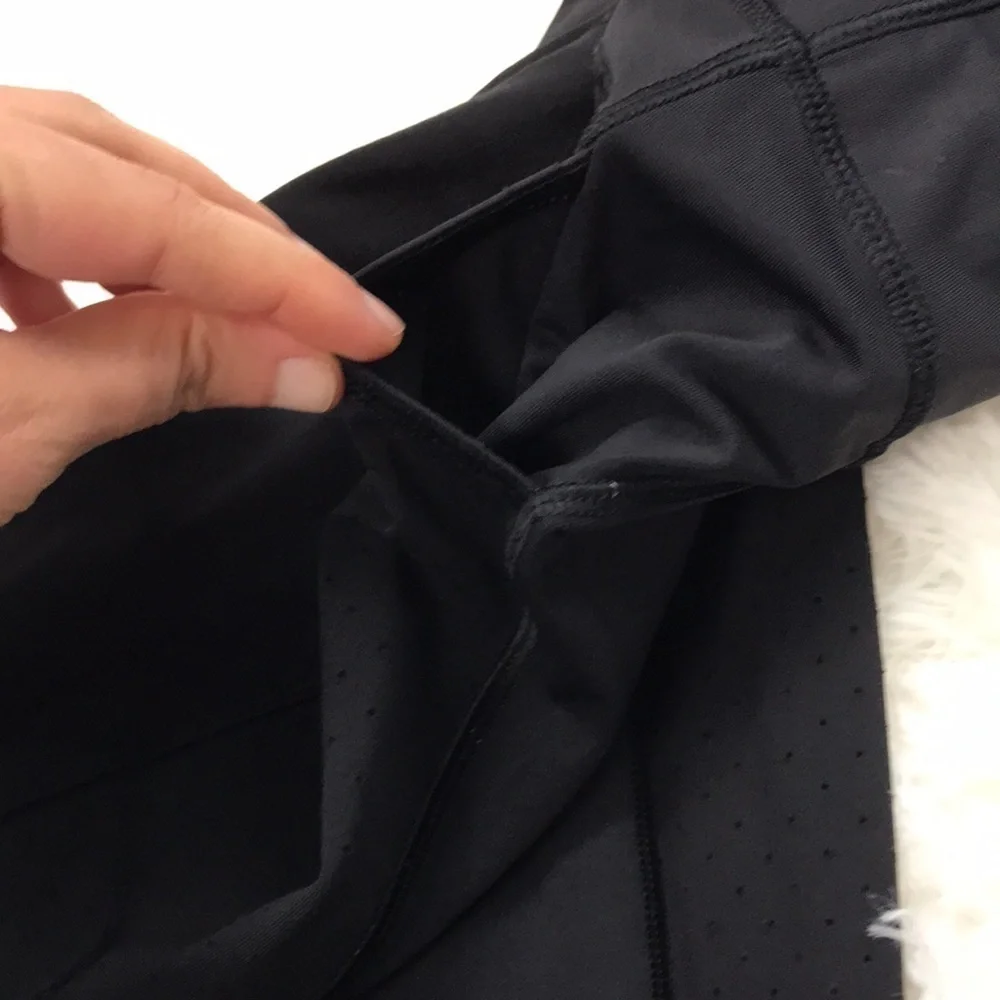 Lululemon Mind Over Miles Crop (17
